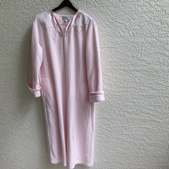 Miss Elaine  Housecoat Robe Sz PL Pink Full Zip Comfy - Picture 1 of 9